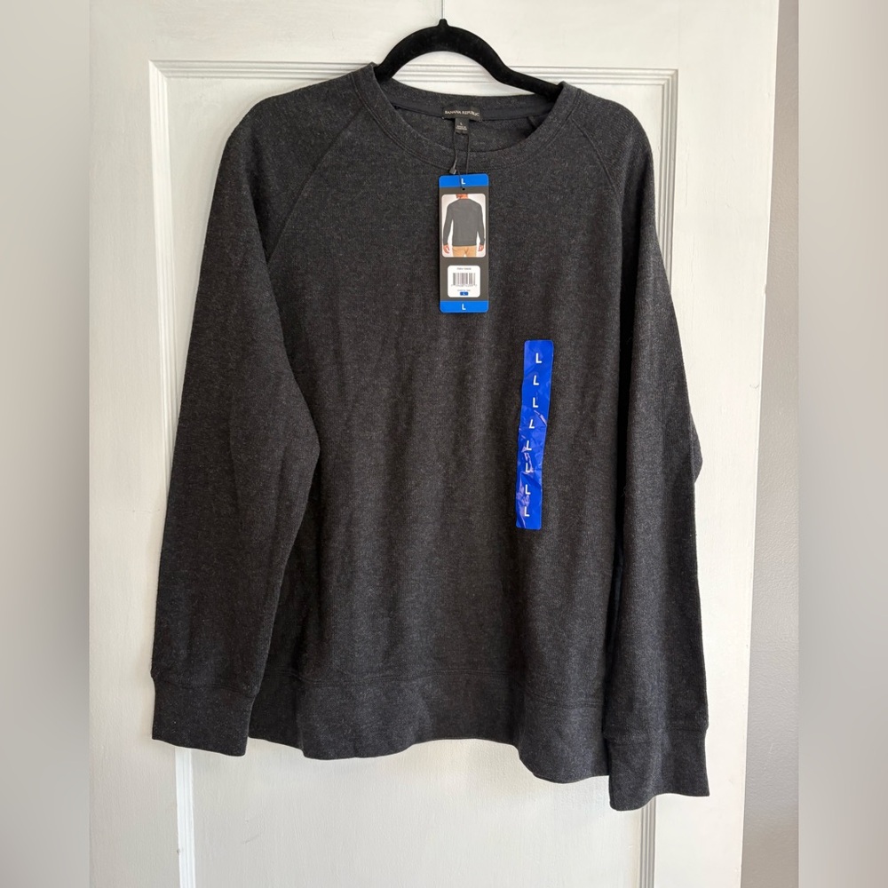 NWT Men's Banana Republic Charcoal Sweater Size Large